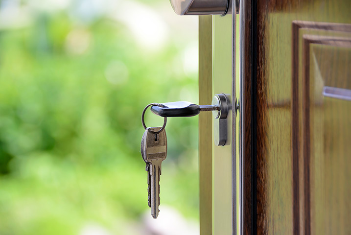 A2B Locks are able to provide local locksmiths in Mosborough to repair your broken locks. 
